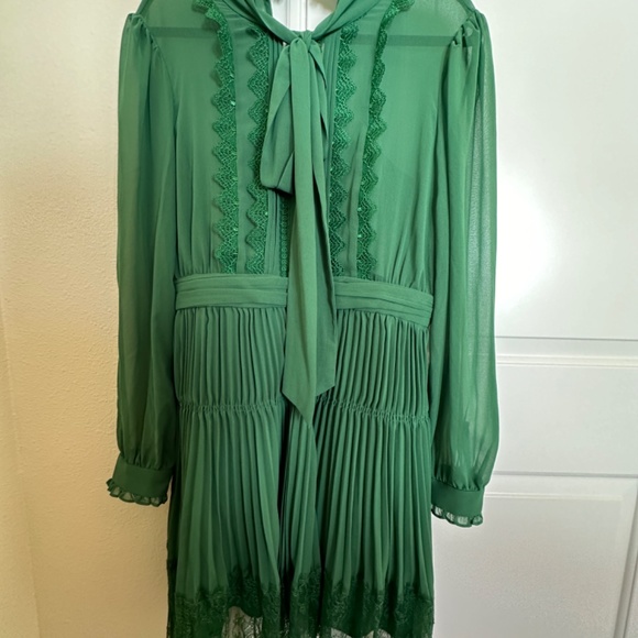 NWT Green Self-Portrait Chiffon Mini Dress Sz 10 - Picture 8 of 11